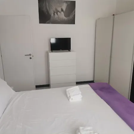 公寓 La Casa Del Cuore 科莫